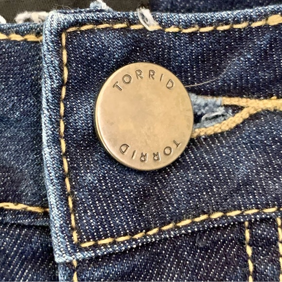 Torrid Denim Jeans Size 14S - Picture 3 of 10